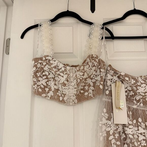 Bronx and Banco Megan Two Piece Set in White - Picture 6 of 6